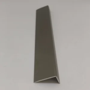 סף אלומיניום למדרגה זווית 1 ס"מ על 2 ס"מ צבע ברונזה